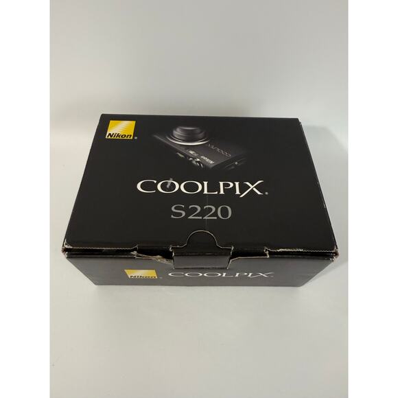 Nikon S220 10MP Opt Zoom Digital Camera Black Battery/Charger & Accessories EUC - Picture 9 of 9